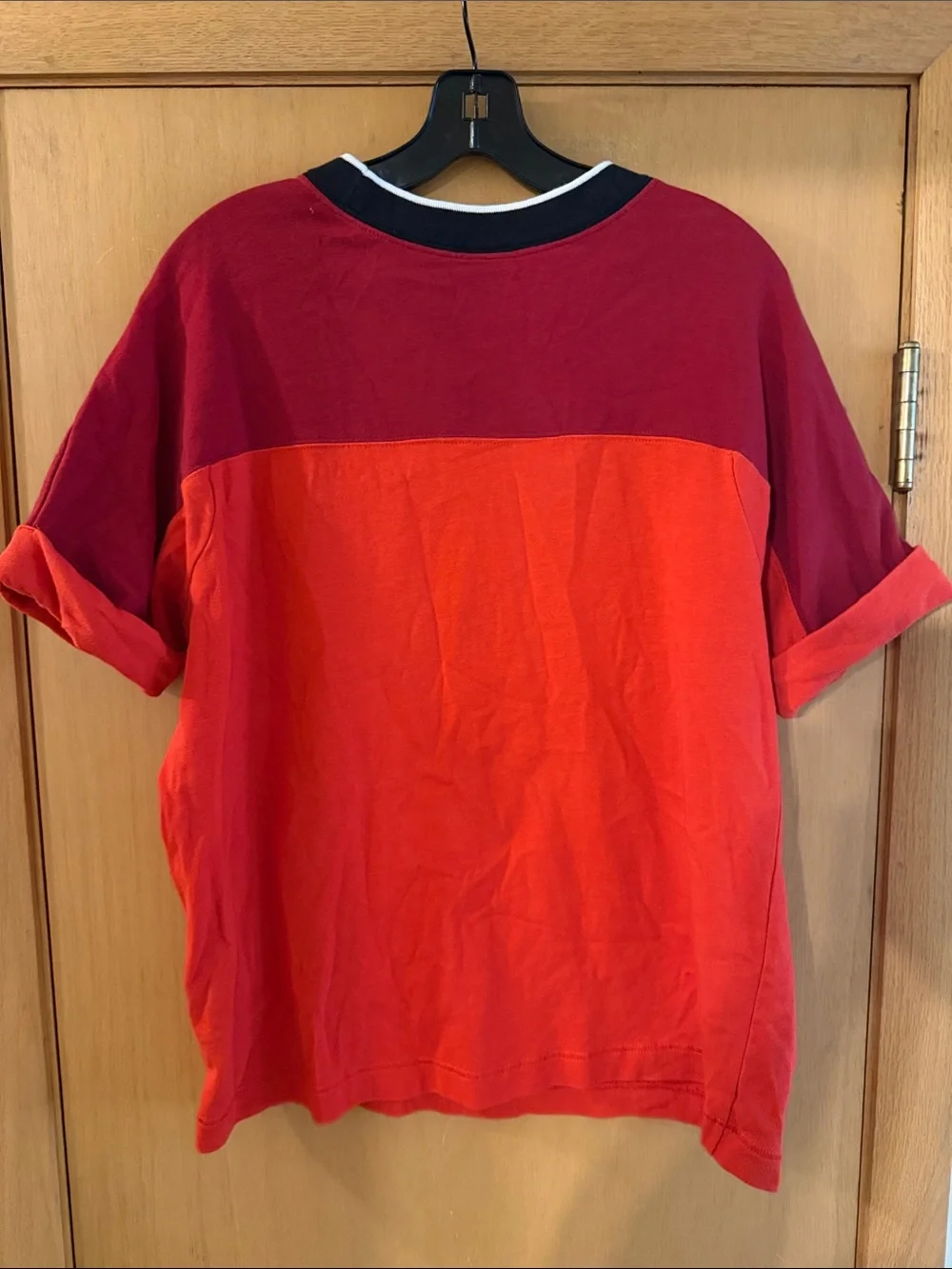 Nike Sportswear Women’s Cuffed Colorblock Tee Red Size Medium
